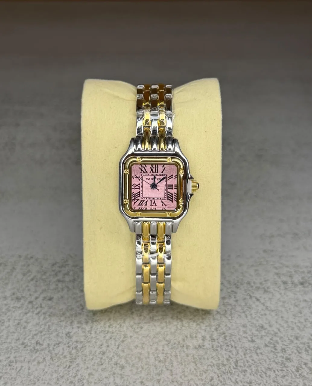 Cartier mini Panthère, couleur or rose